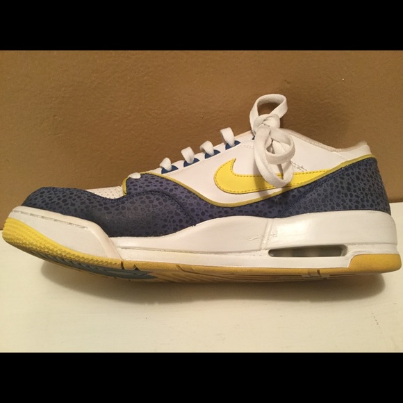Nike Assault 07’ Retro White Blue Yellow - Picture 8 of 8